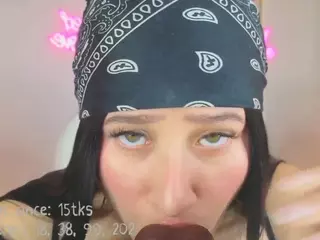 Lia Cox's Live Sex Cam Show