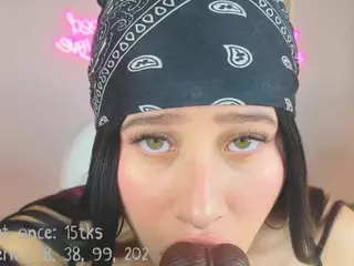 Lia Cox's Live Sex Cam Show