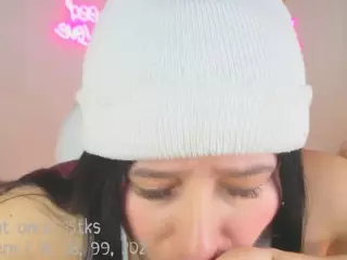 Lia Cox's Live Sex Cam Show