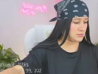 Lia Cox's Live Sex Cam Show