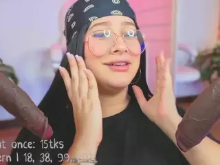 Lia Cox's Live Sex Cam Show