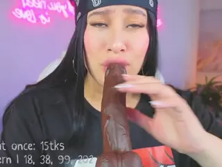 Lia Cox's Live Sex Cam Show