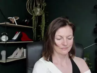 VivianKiss's Live Sex Cam Show