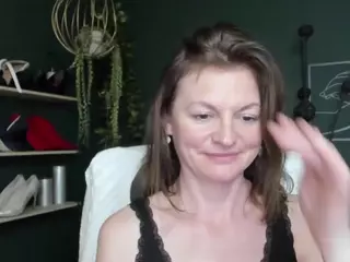VivianKiss's Live Sex Cam Show
