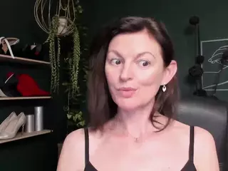 VivianKiss's Live Sex Cam Show