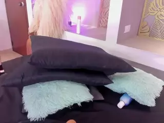 AdaBennett's Live Sex Cam Show