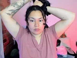 bluissel's Live Sex Cam Show