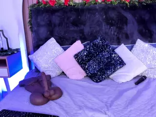 KarlaGonzales's Live Sex Cam Show
