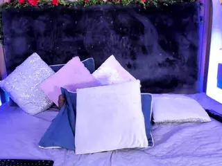 KarlaGonzales's Live Sex Cam Show