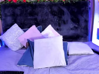 KarlaGonzales's Live Sex Cam Show