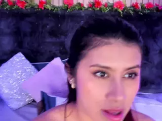 KarlaGonzales's Live Sex Cam Show
