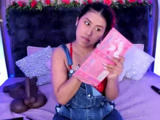KarlaGonzales's Live Sex Cam Show