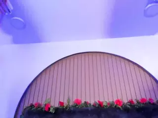 KarlaGonzales's Live Sex Cam Show