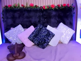 KarlaGonzales's Live Sex Cam Show