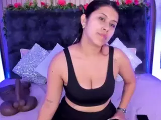KarlaGonzales's Live Sex Cam Show