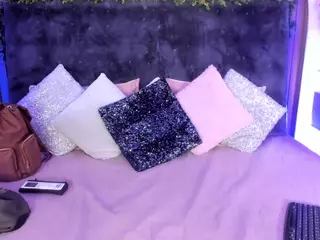 KarlaGonzales's Live Sex Cam Show