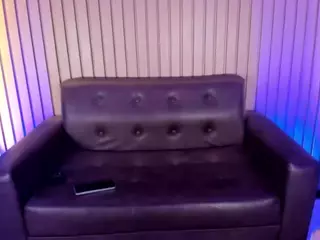 KarlaGonzales's Live Sex Cam Show
