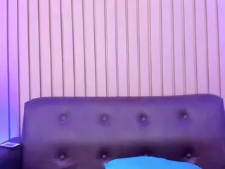 KarlaGonzales's Live Sex Cam Show