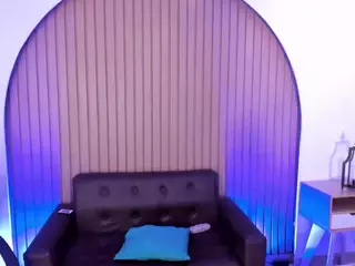 KarlaGonzales's Live Sex Cam Show