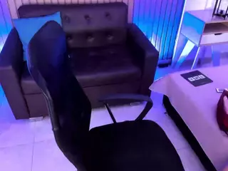 KarlaGonzales's Live Sex Cam Show