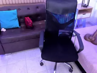 KarlaGonzales's Live Sex Cam Show
