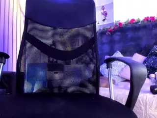 KarlaGonzales's Live Sex Cam Show