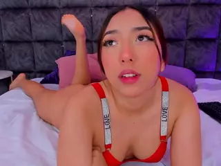 EmilyReevess's Live Sex Cam Show