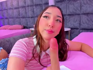 EmilyReevess's Live Sex Cam Show