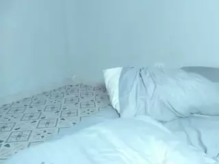 be-pretty-skinny's Live Sex Cam Show