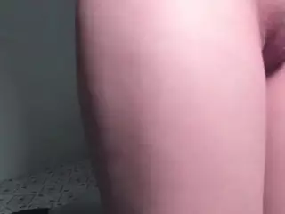 be-pretty-skinny's Live Sex Cam Show