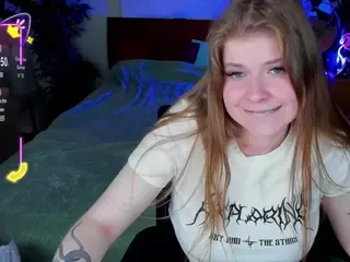chris-meow's Live Sex Cam Show