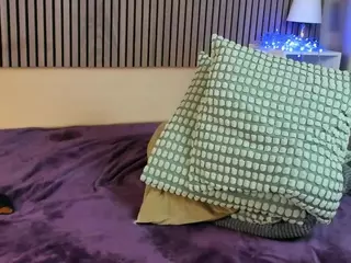 BonnieBotox's Live Sex Cam Show