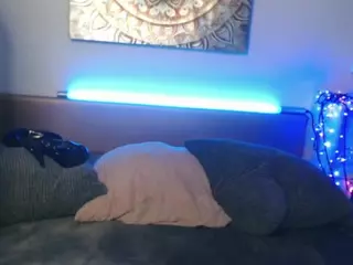 BonnieBotox's Live Sex Cam Show