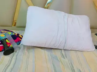 kinkyhousewifee's Live Sex Cam Show