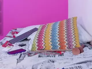 kinkyhousewifee's Live Sex Cam Show