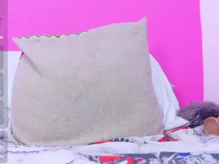 kinkyhousewifee's Live Sex Cam Show