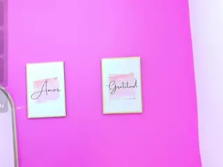 kinkyhousewifee's Live Sex Cam Show