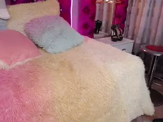 Maissa-luv's Live Sex Cam Show