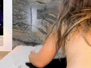 Alessia's Live Sex Cam Show