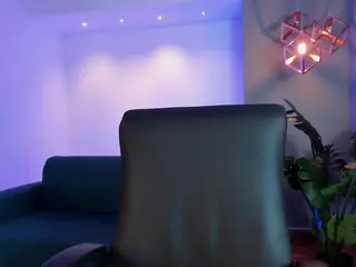 saracorraless's Live Sex Cam Show