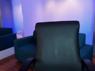 saracorraless's Live Sex Cam Show