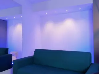 saracorraless's Live Sex Cam Show