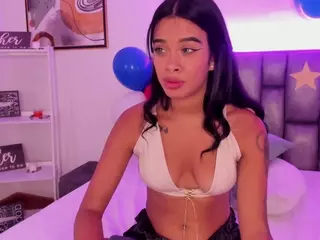 saracorraless's Live Sex Cam Show