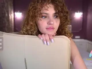 CloverPussy's Live Sex Cam Show