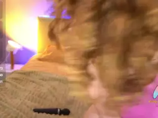 CloverPussy's Live Sex Cam Show