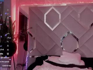 Saraa-fox's Live Sex Cam Show