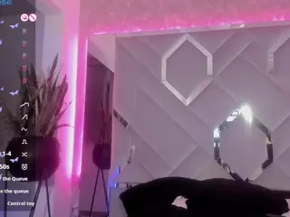 Saraa-fox's Live Sex Cam Show