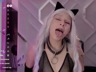 Saraa-fox's Live Sex Cam Show