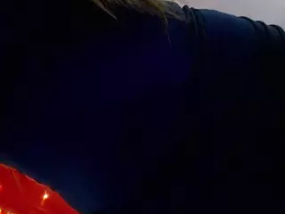 Mia Hernandez's Live Sex Cam Show