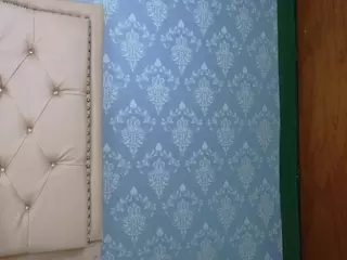 April-Benson's Live Sex Cam Show